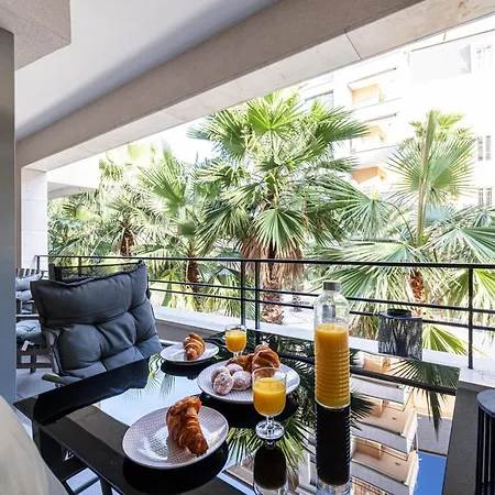 Chez Lili Centre Terrasse Clim 50m 芒通