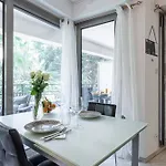 Apartament Chez Lili Centre Terrasse Clim 50m Mentona