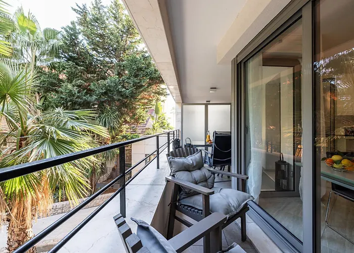 Centre Terrasse Climatisation 50m * Menton