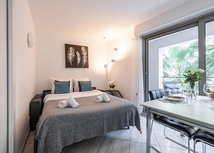 Lägenhet Centre Terrasse Climatisation 50m *